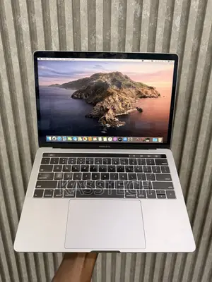 Laptop Apple MacBook Pro 2019 8GB Intel Core i5 SSD 128GB