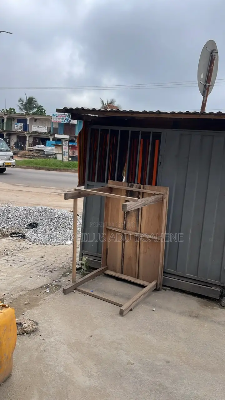 Koisk or Container for Rent