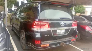 Toyota Land Cruiser 5.7 V8 GXR 2017 Black