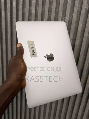Laptop Apple MacBook Pro 2019 8GB Intel Core i5 SSD 256GB