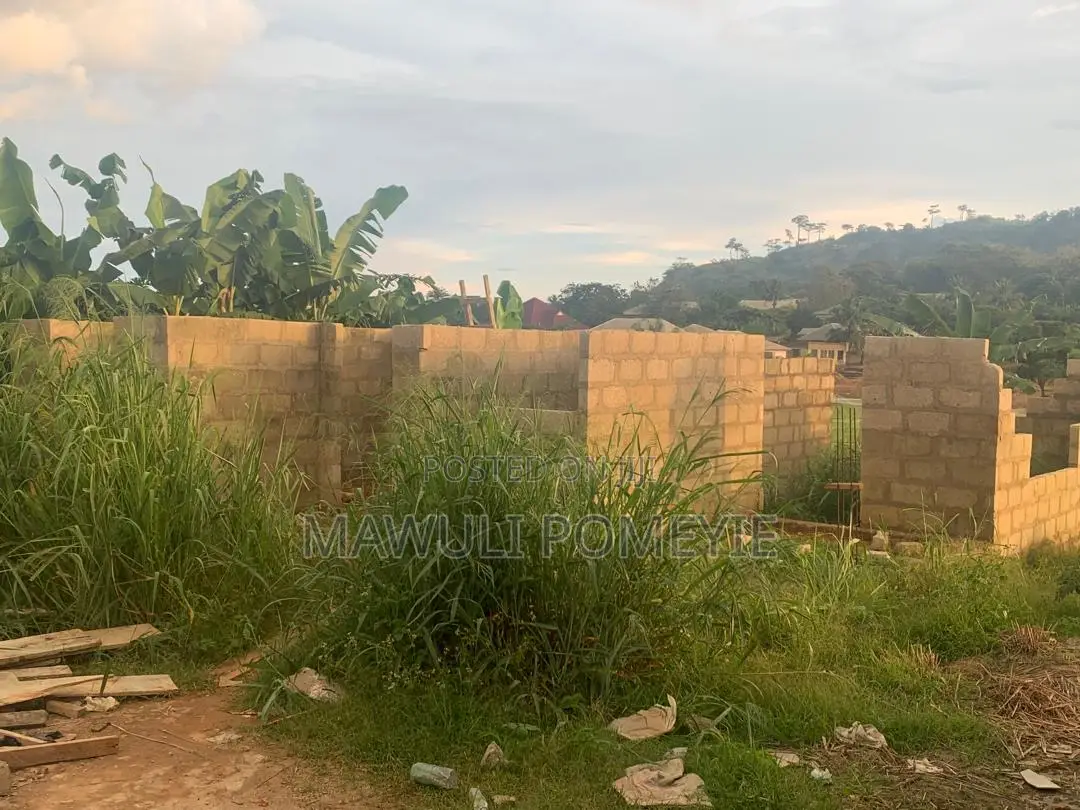 2bdrm House at Ntensere in Atwima Nwabiagya for Sale