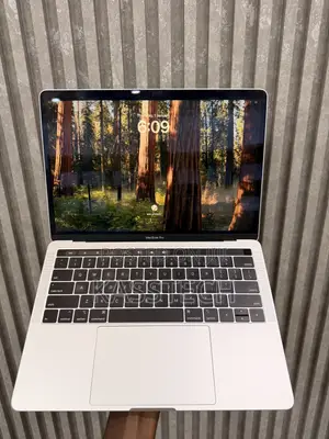 Laptop Apple MacBook Pro 2019 8GB Intel Core i5 SSD 256GB
