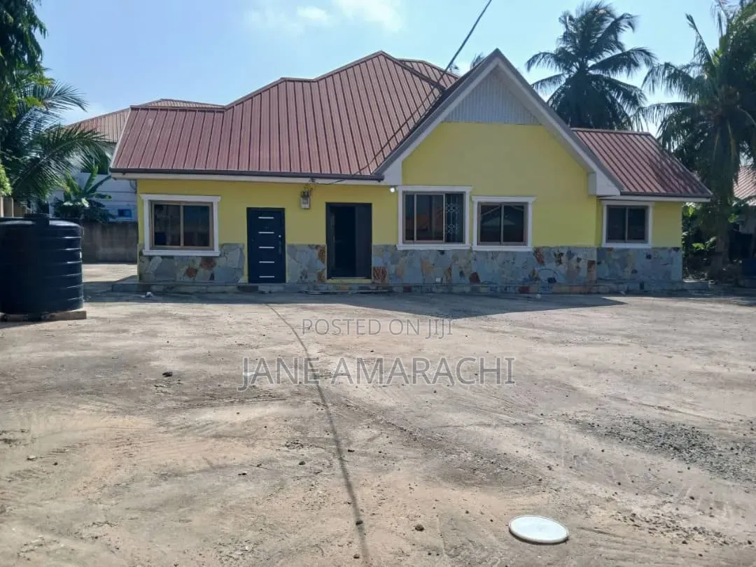 3bdrm House in Coca Cola for rent