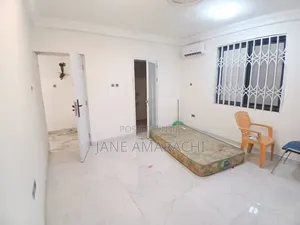 3bdrm House in Shell Sign Board, Coca Cola for rent