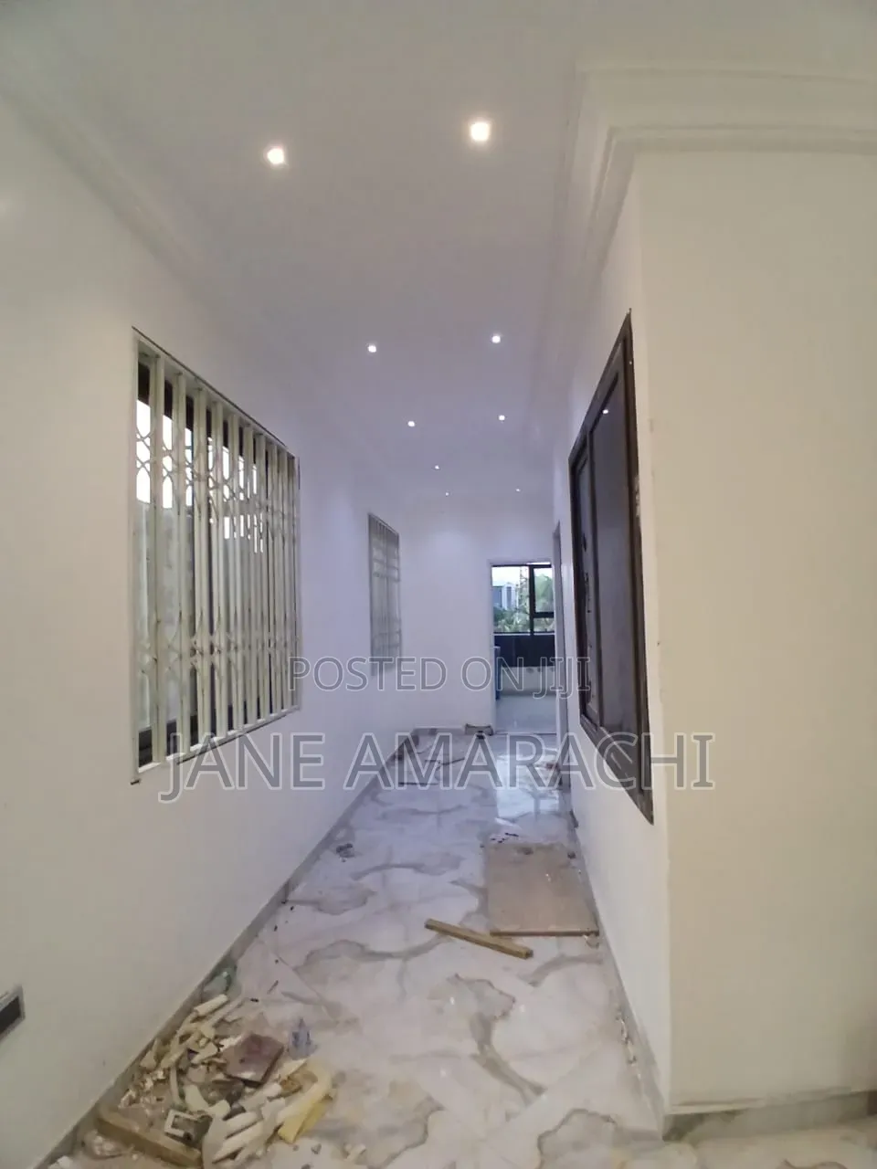 3bdrm House in Shell Sign Board, Coca Cola for rent