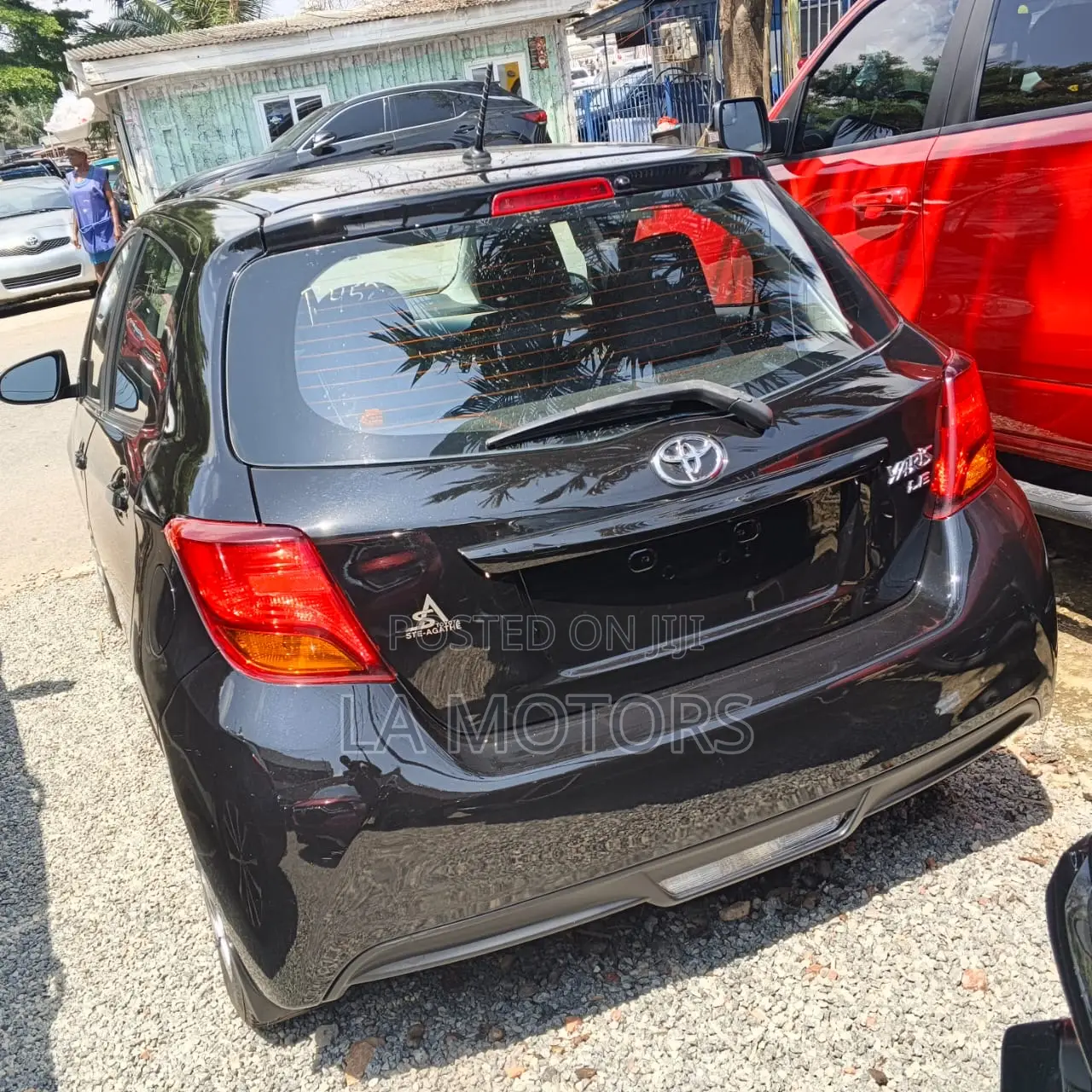 Toyota Yaris 2017 Black