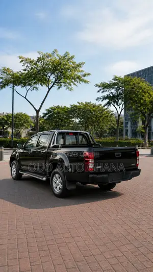 Isuzu D-MAX 2020 Black