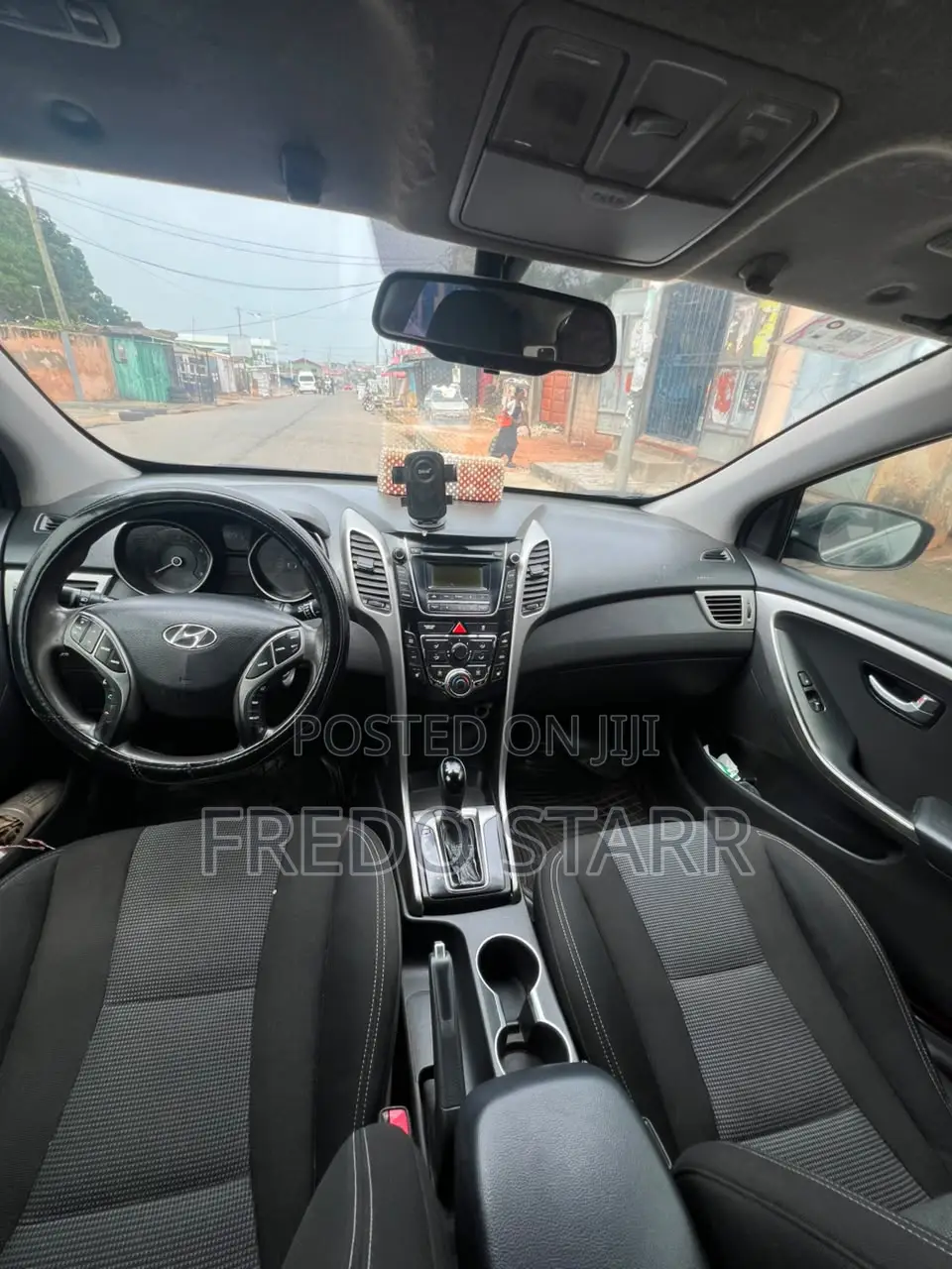 Hyundai Elantra 2012 Black