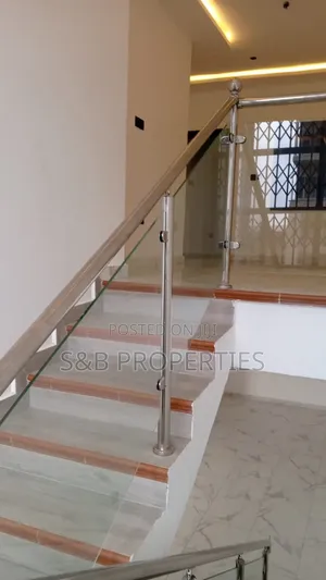 3bdrm House in Ola Achool Area for rent