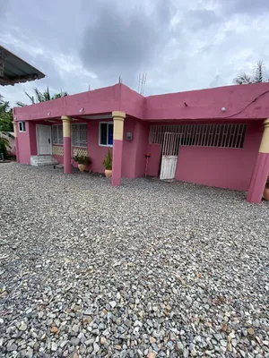 4bdrm Apartment in Ofankor for sale