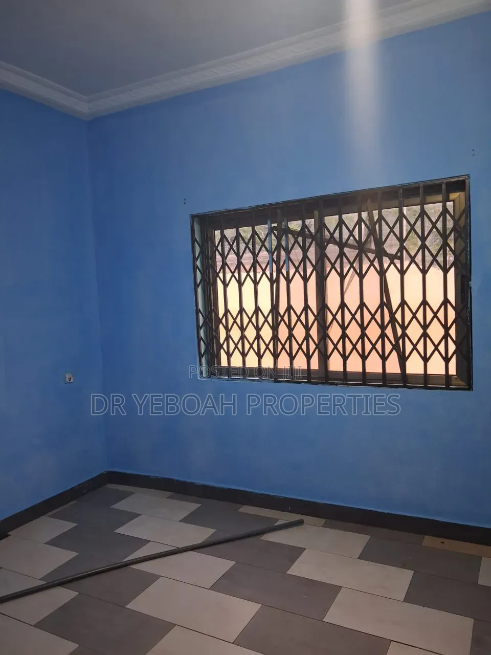 2bdrm House in Spintex Road:- 2, Manet Junction for rent