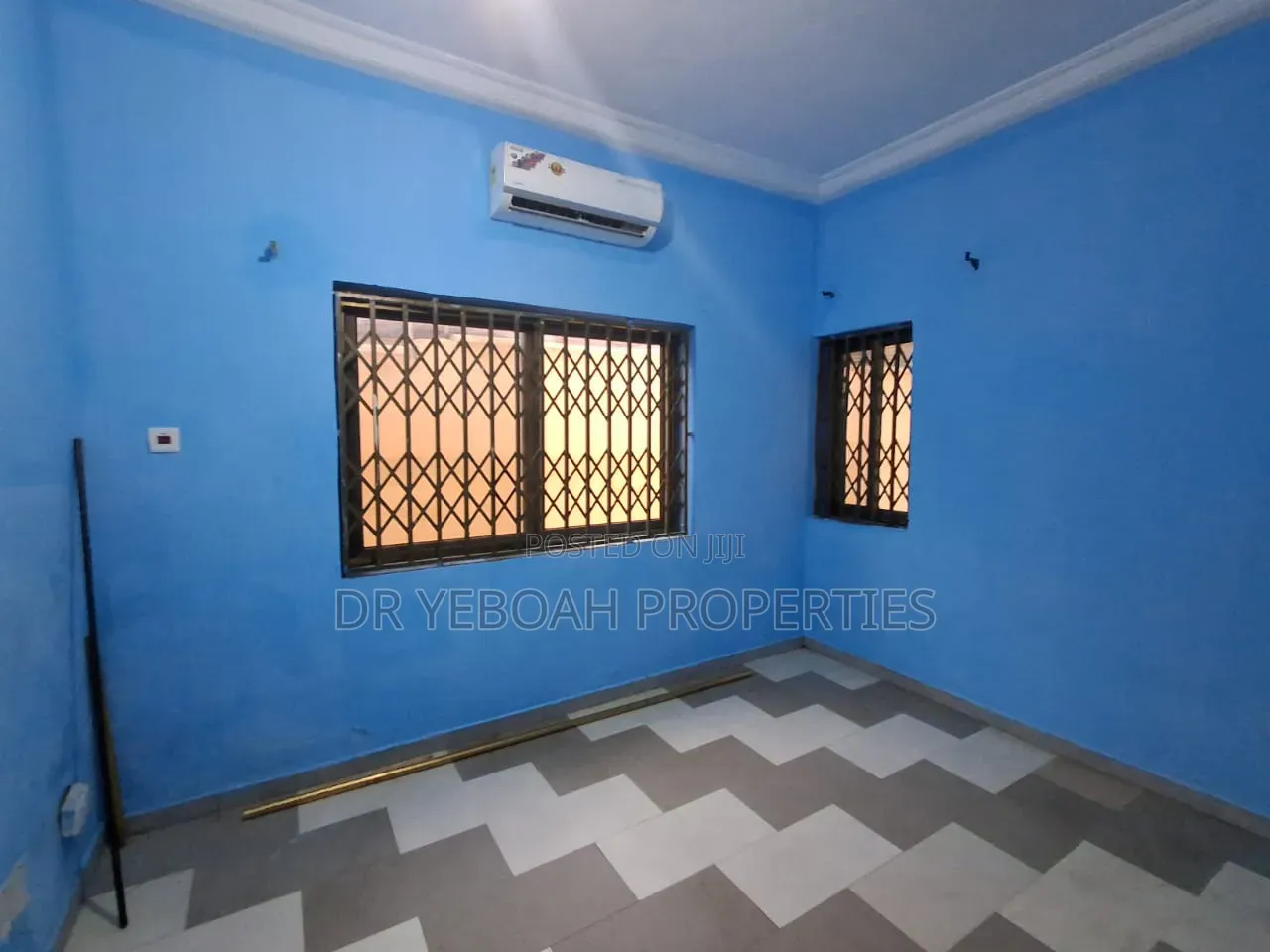 2bdrm House in Spintex Road:- 2, Manet Junction for rent