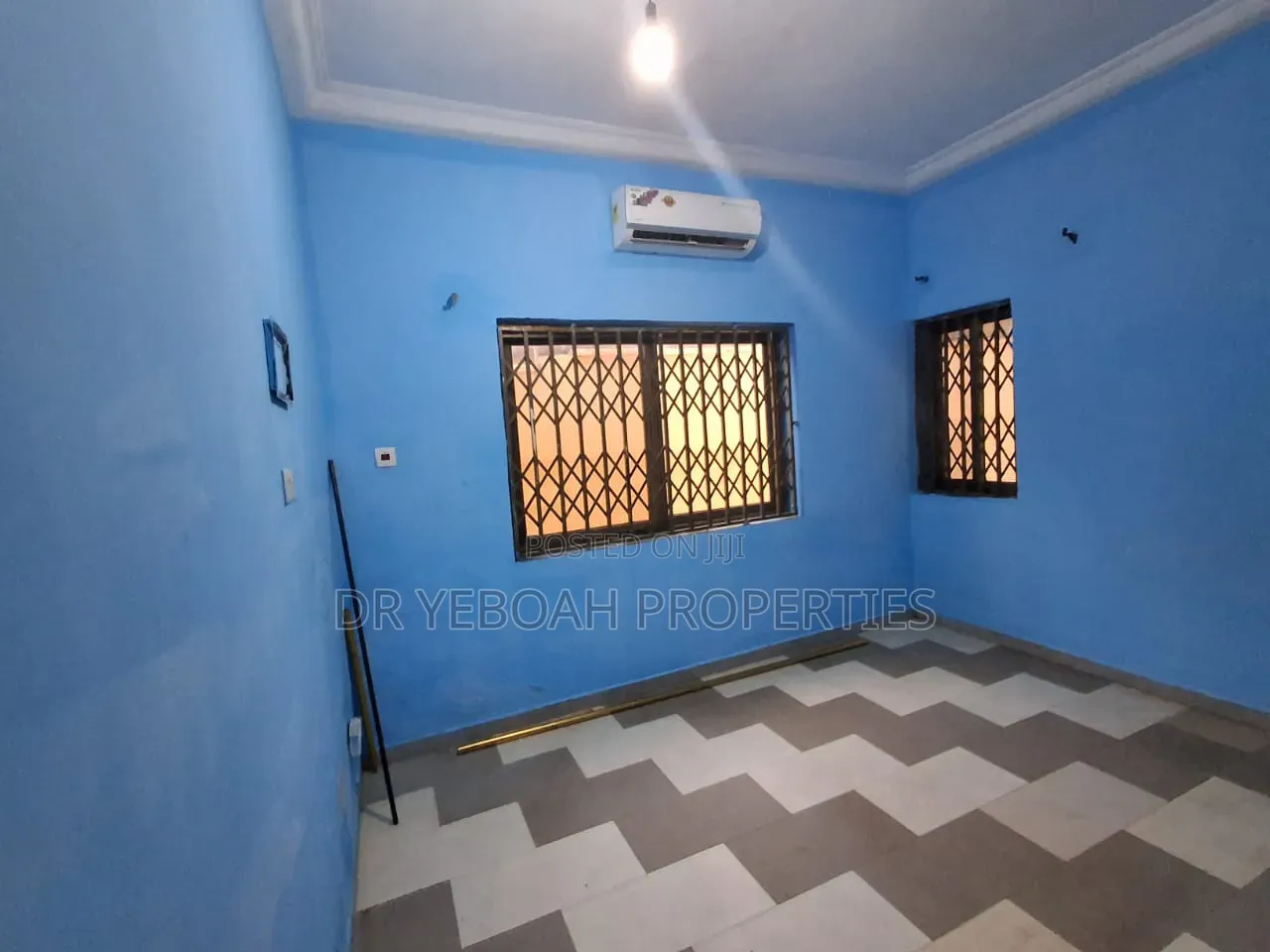 2bdrm House in Spintex Road:- 2, Manet Junction for rent
