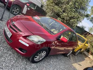 Toyota Belta 2010 Red