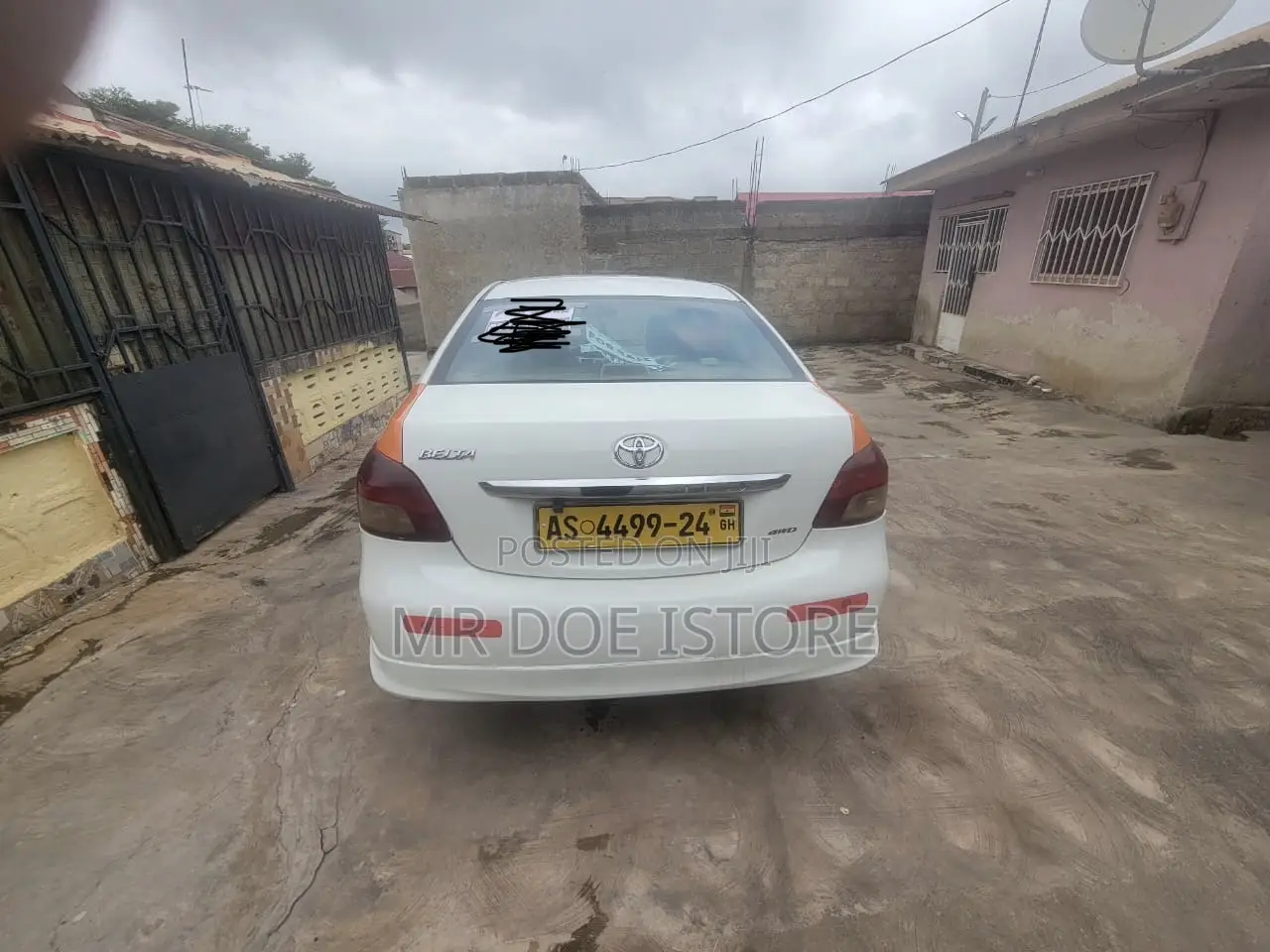 Toyota Belta 2011 White