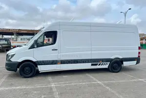 Mercedes-Benz Sprinter 2017 White