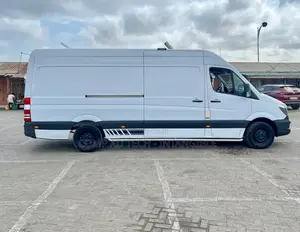 Mercedes-Benz Sprinter 2017 White