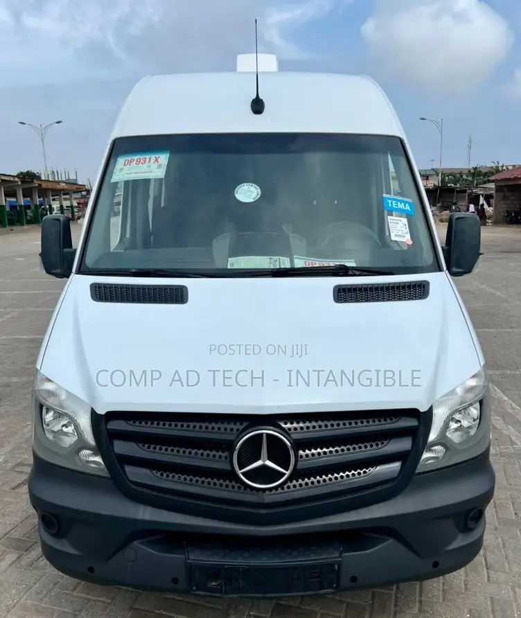 Mercedes-Benz Sprinter 2017 White