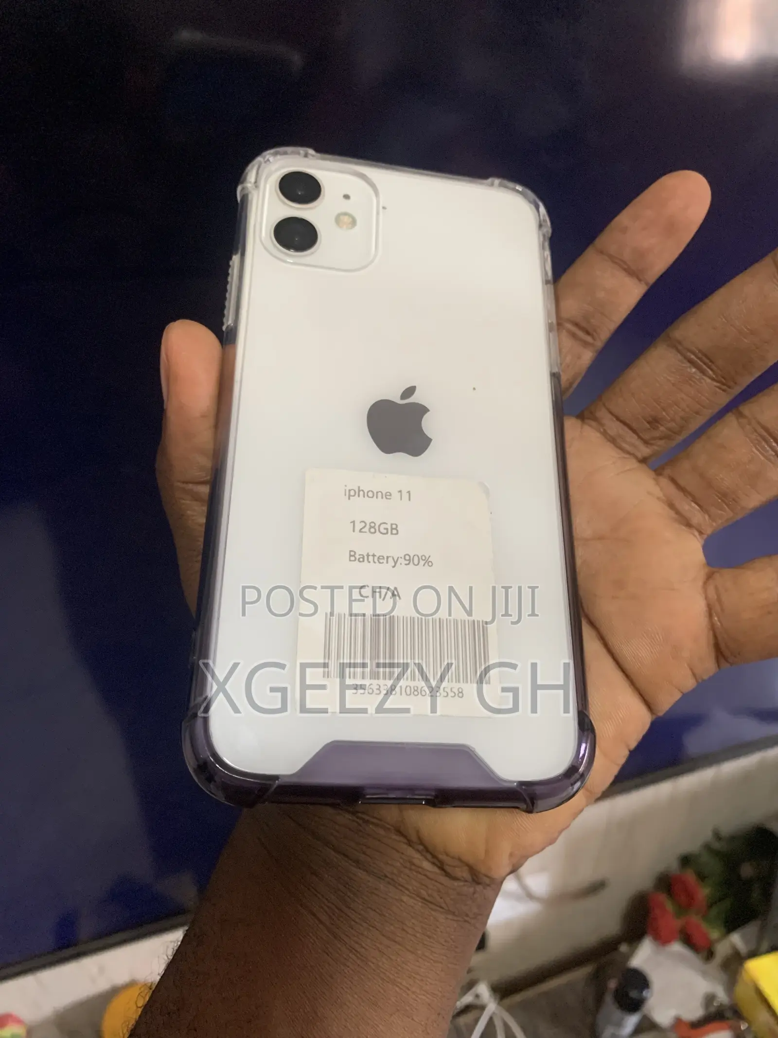 New Apple iPhone 11 128 GB White
