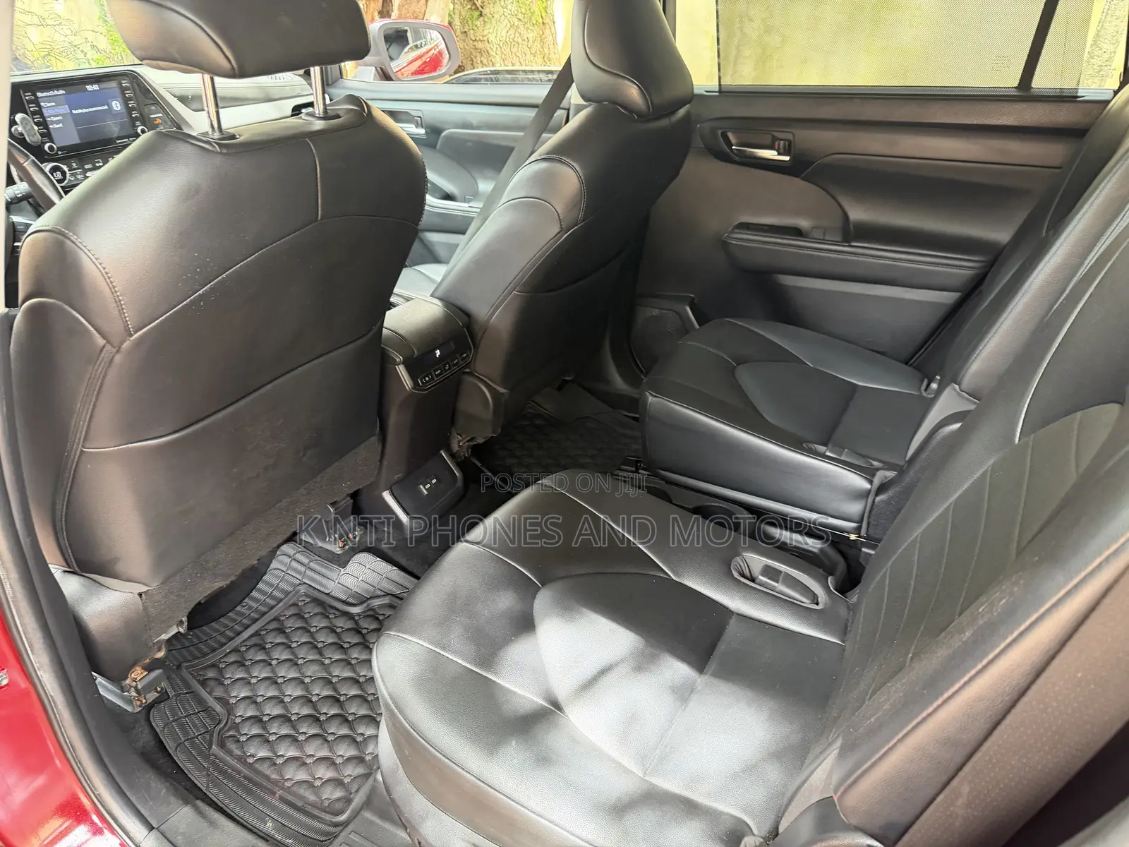 Toyota Highlander XLE 2022 Black