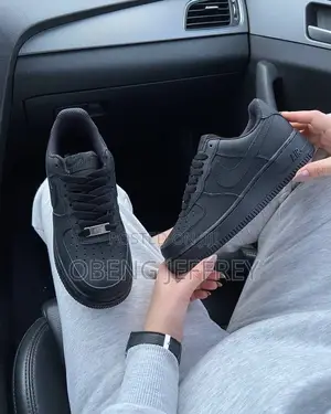 Original Nike Airforce 1 Low White or Black