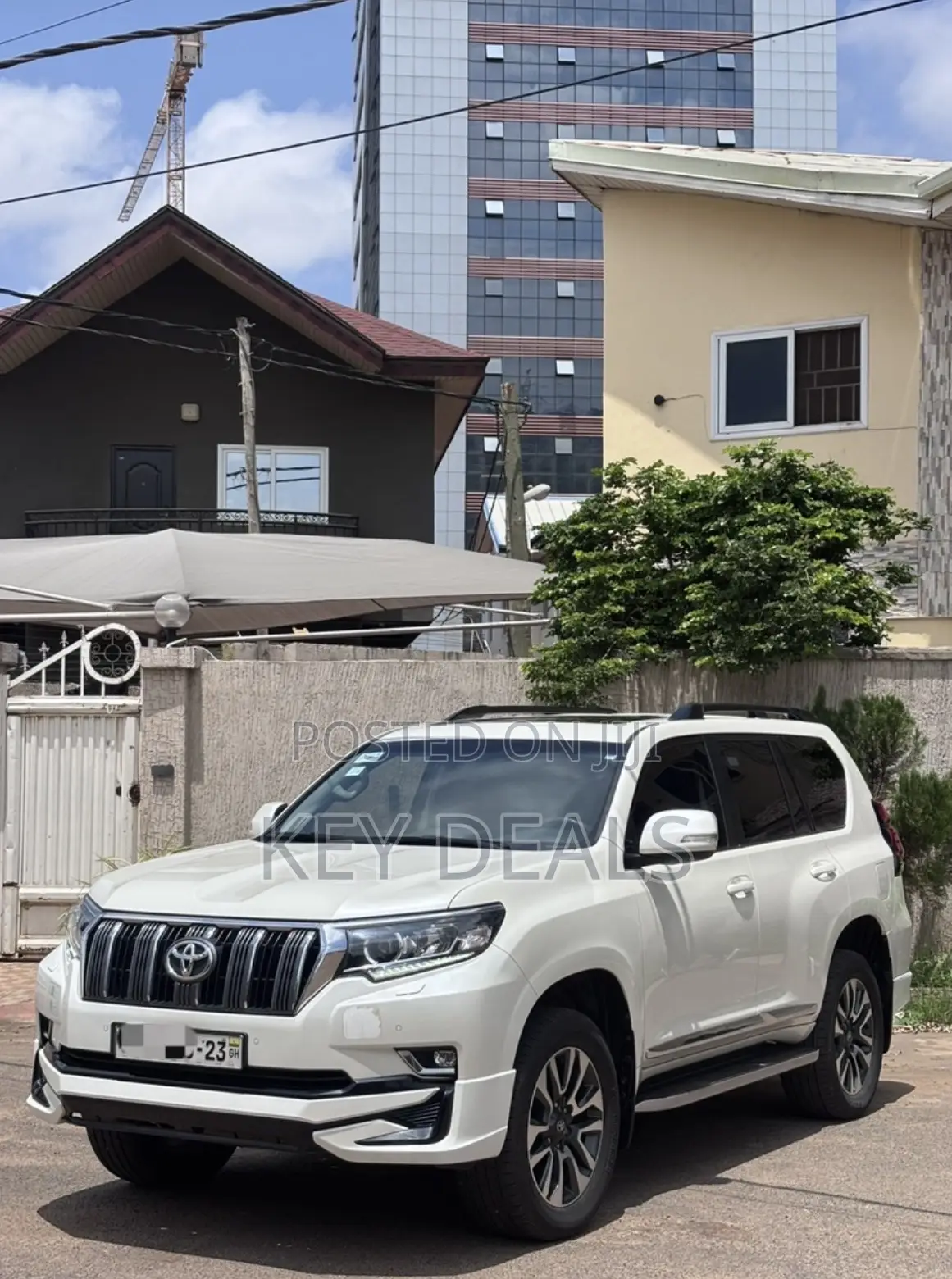 Toyota Land Cruiser Prado 2.7 2022 White