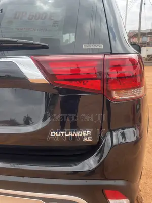 Mitsubishi Outlander 2019 Black