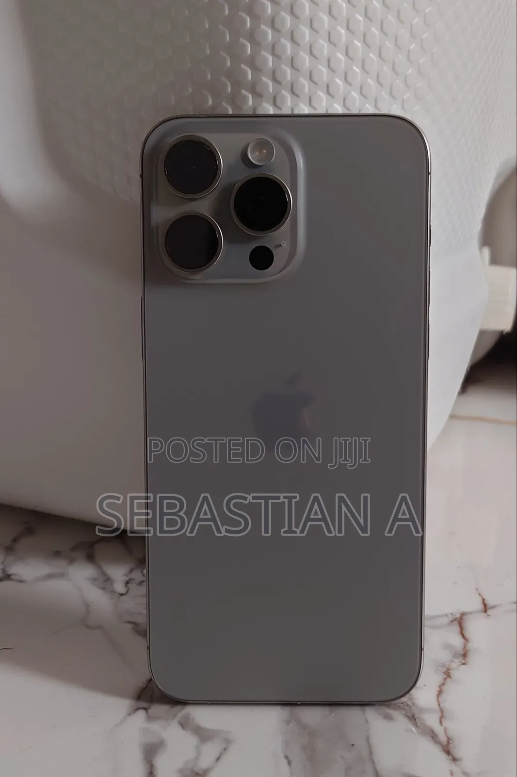 Apple iPhone 15 Pro Max 1 TB Gray