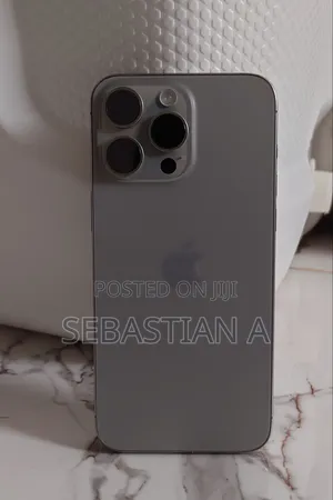 Apple iPhone 15 Pro Max 1 TB Gray