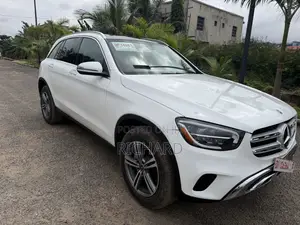 Mercedes-Benz GLC-Class 2021 White