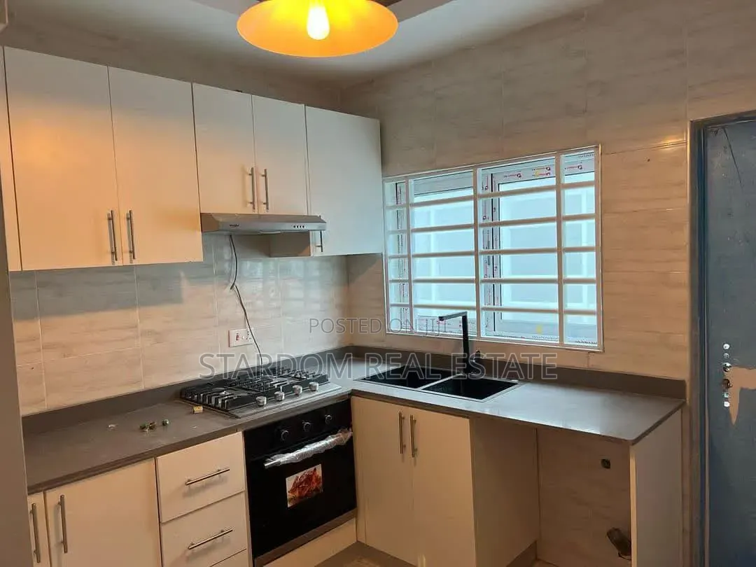 2bdrm Bungalow in Spintex Road Coastal, Baatsona Total for rent