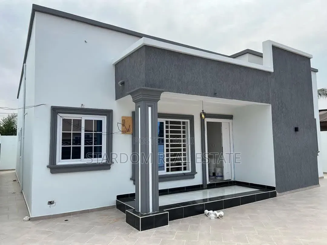 2bdrm Bungalow in Spintex Road Coastal, Baatsona Total for rent
