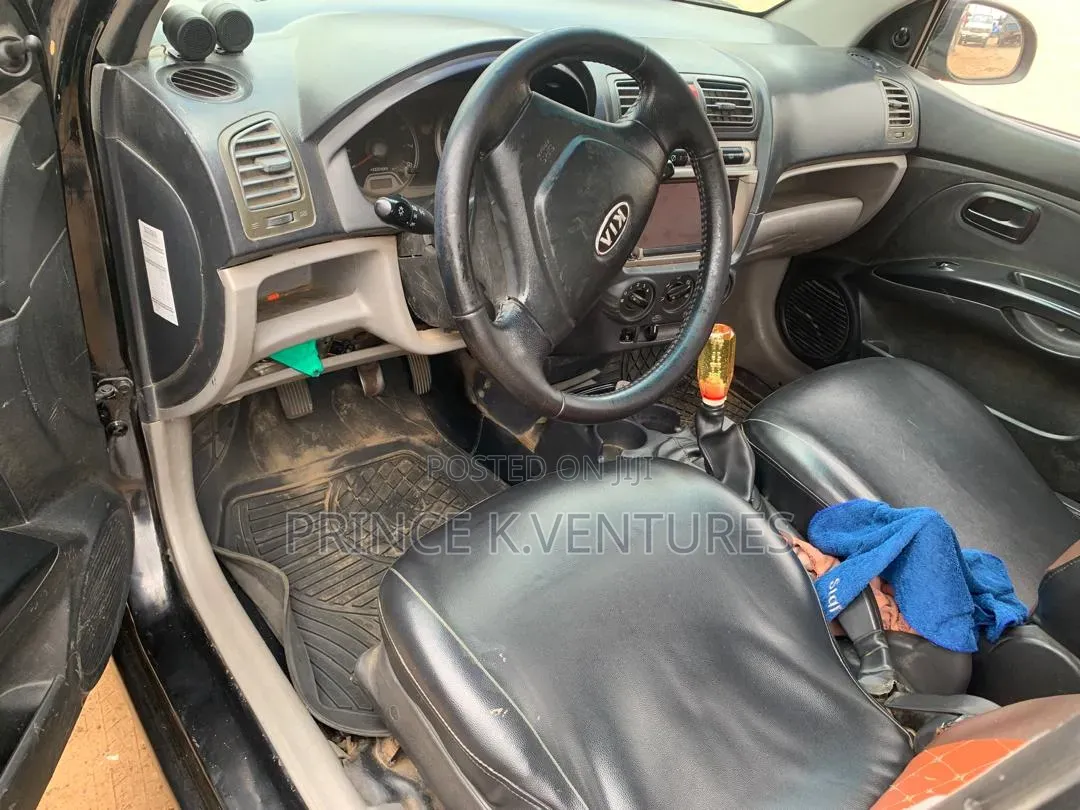 Kia Picanto 1.1 2010 Black