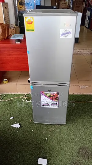 Roch 157L Refrigerator – Stylish Design With Spacious