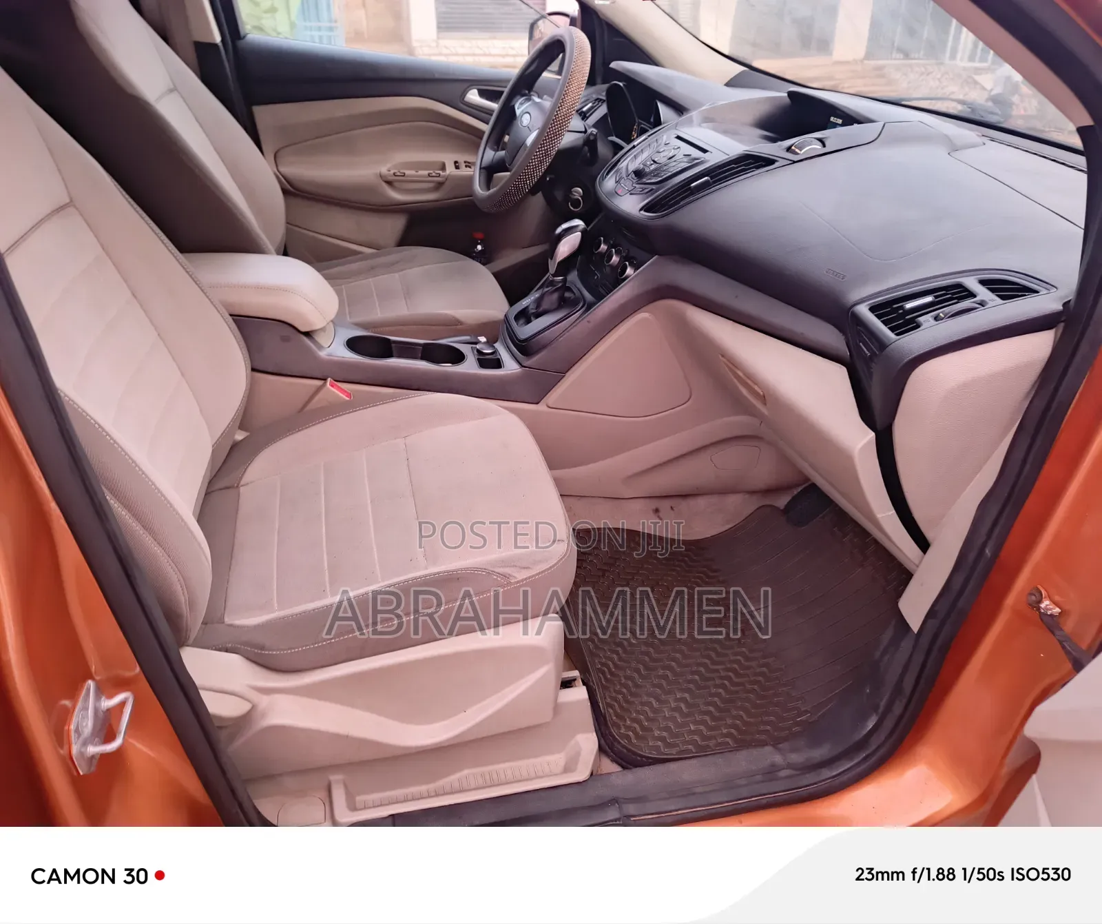 Ford Escape 2016 Gold