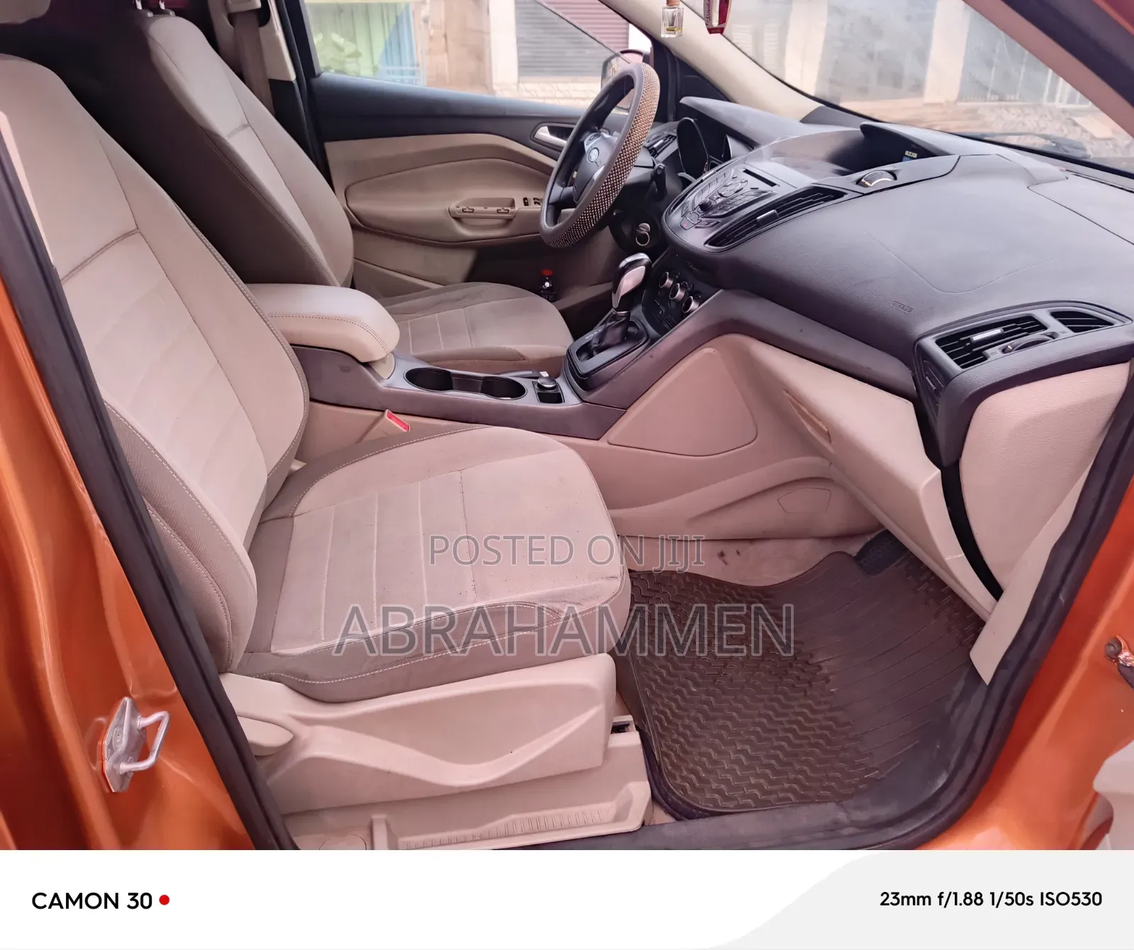Ford Escape 2016 Gold
