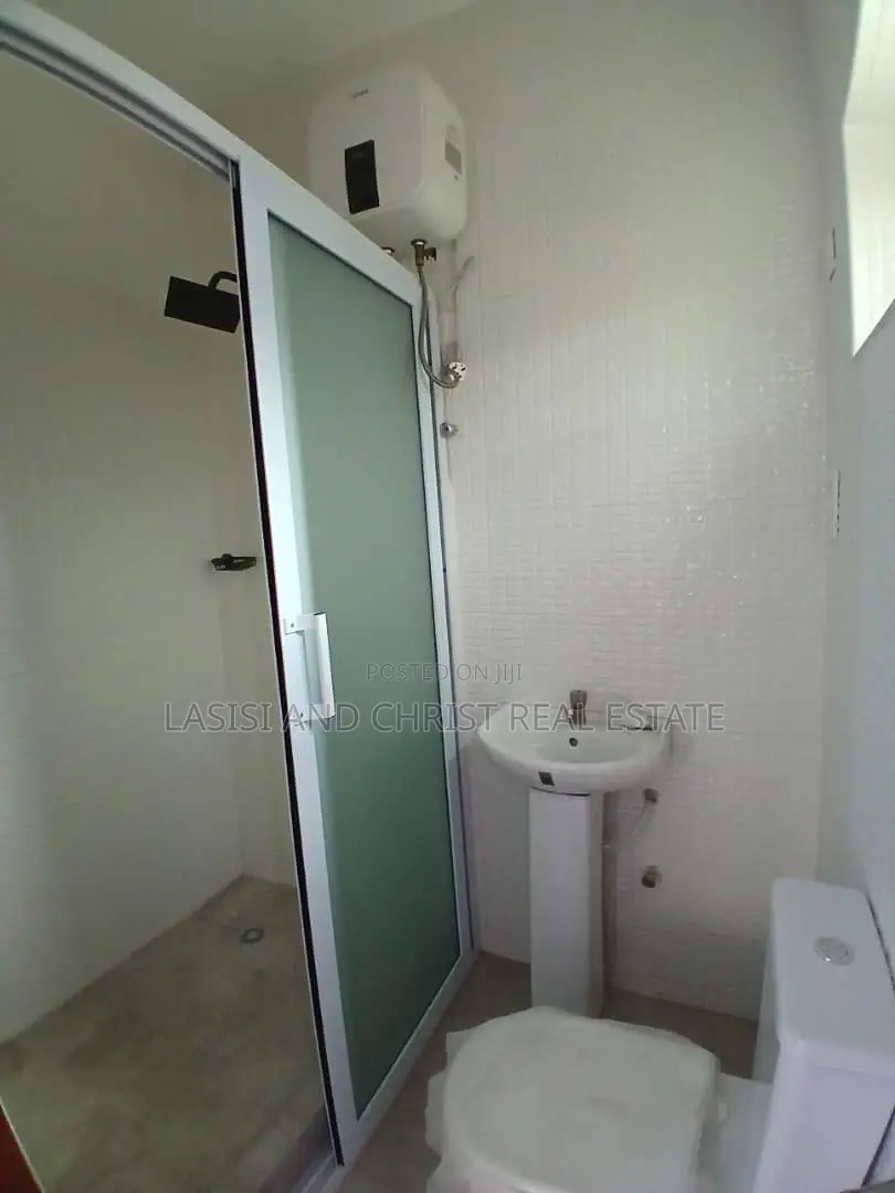 2bdrm Apartment in Lasisi And Christ, Amasaman for rent