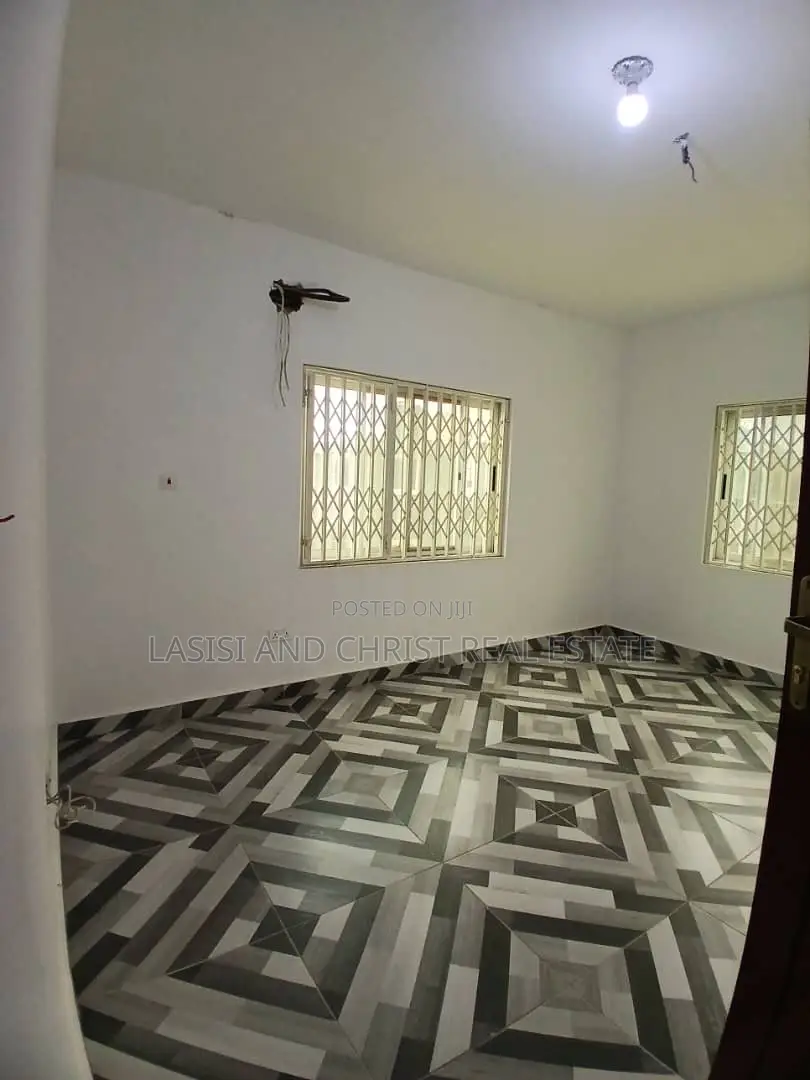 2bdrm Apartment in Lasisi And Christ, Amasaman for rent