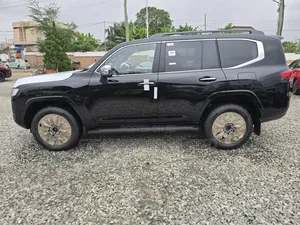 New Toyota Land Cruiser 2026 Black