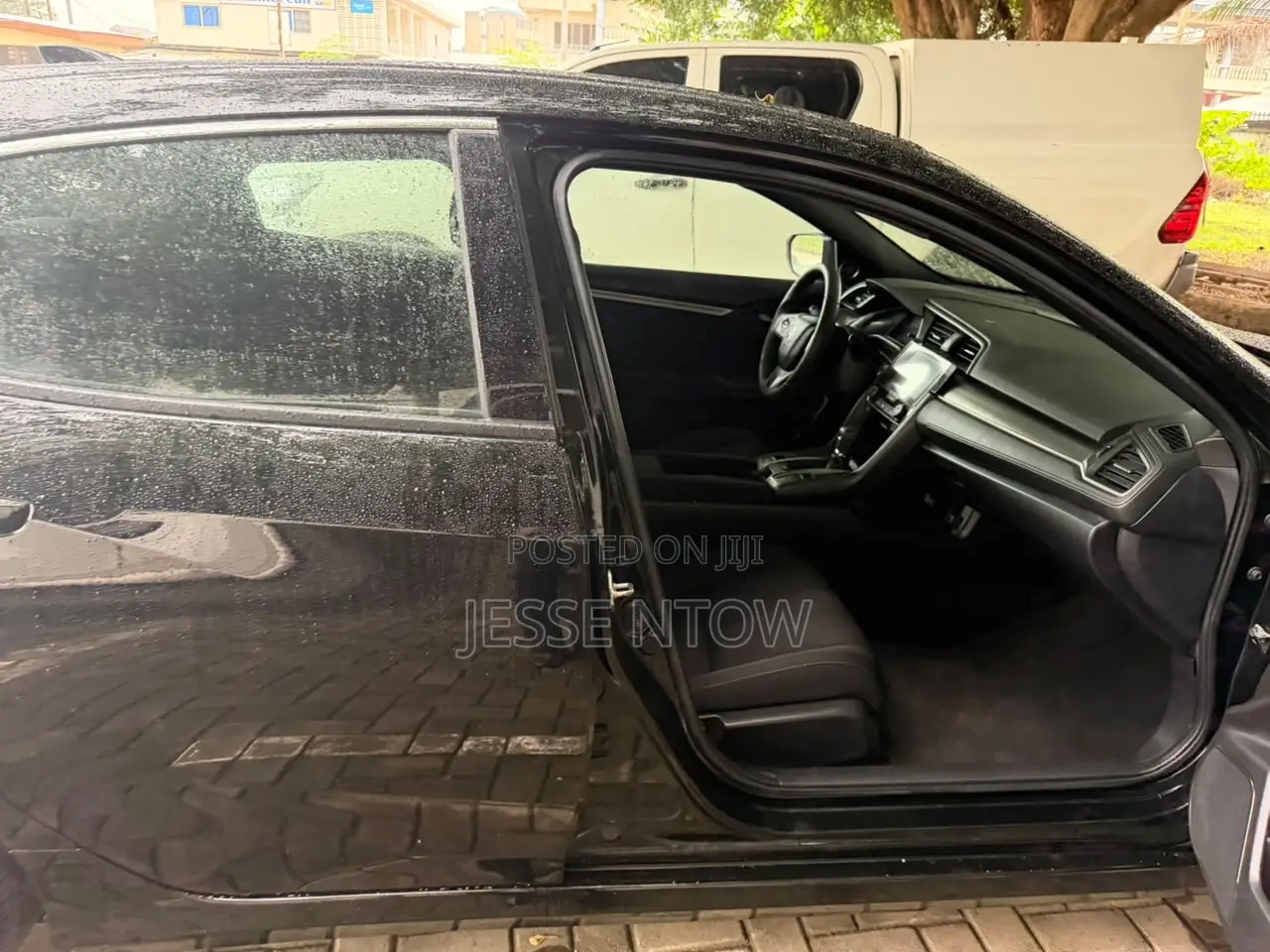 Honda Civic EX 4dr Hatchback (1.5L 4cyl) 2017 Black