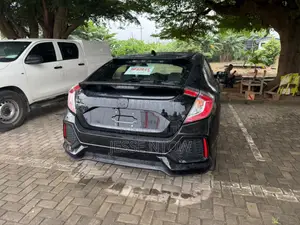 Honda Civic EX 4dr Hatchback (1.5L 4cyl) 2017 Black