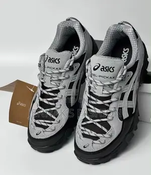 Original ASICS Sneakers