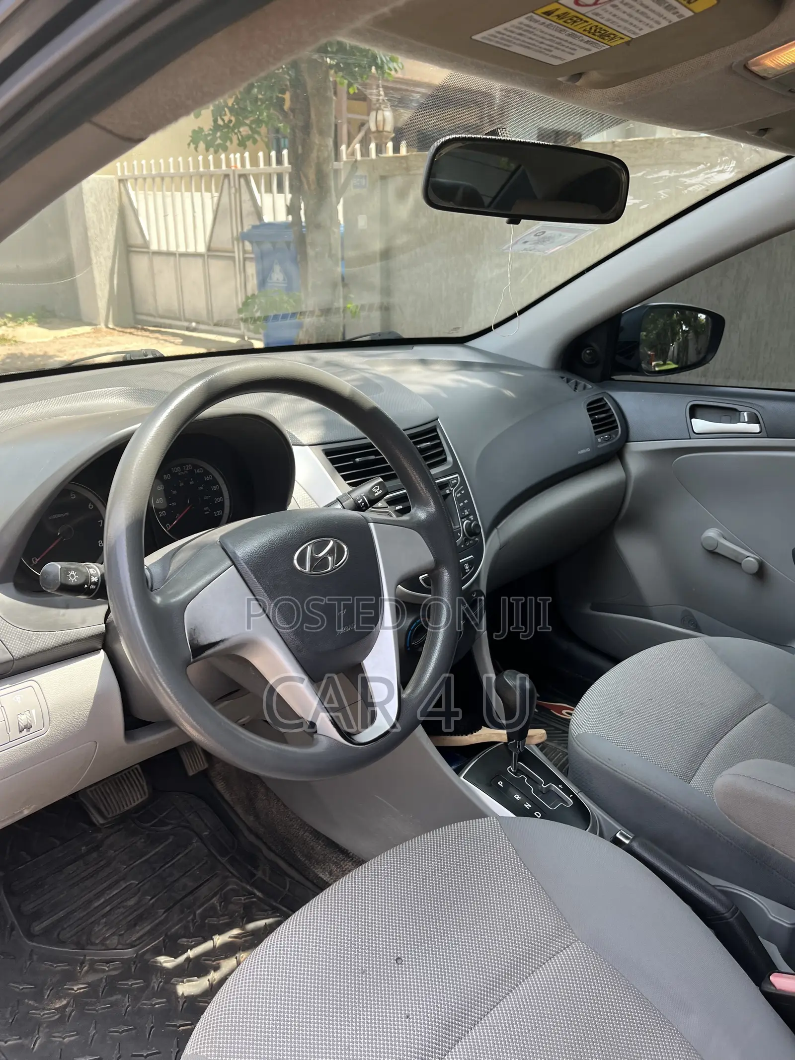 Hyundai Accent 2013 Black