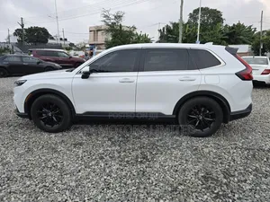Honda CR-V 2024 White