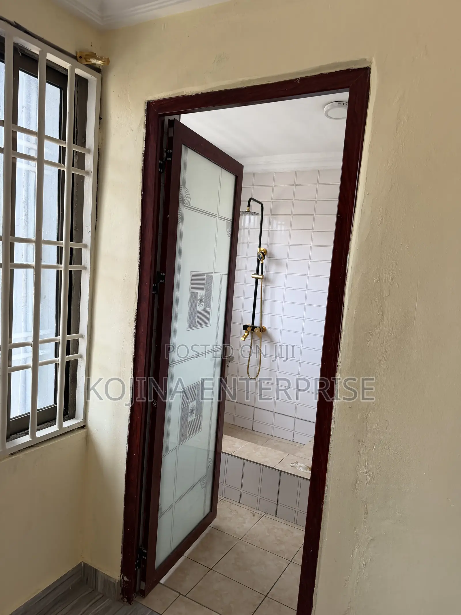 2bdrm Apartment in Atasemanso, Kumasi Metropolitan for rent