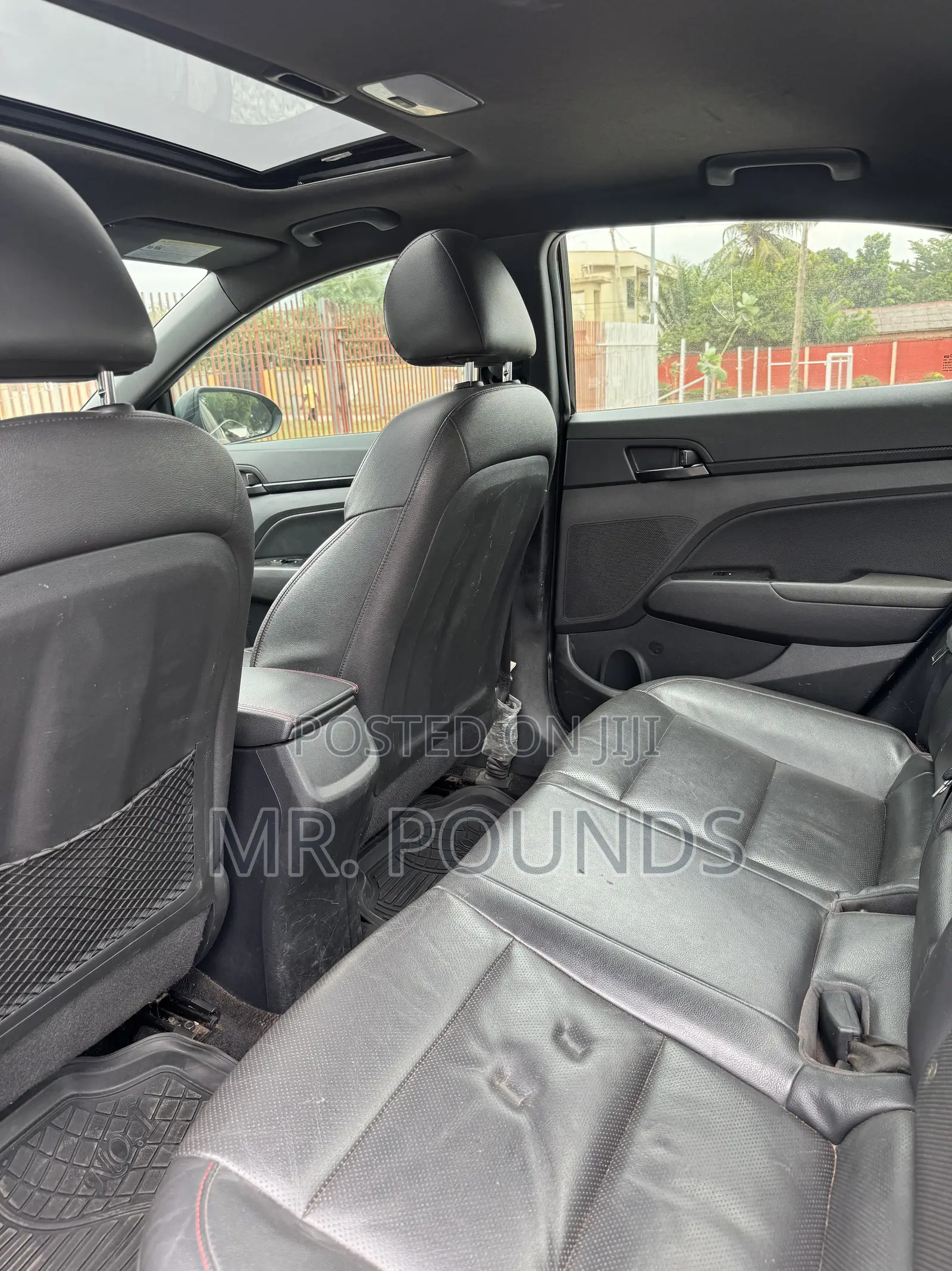 Hyundai Elantra 2017 Black