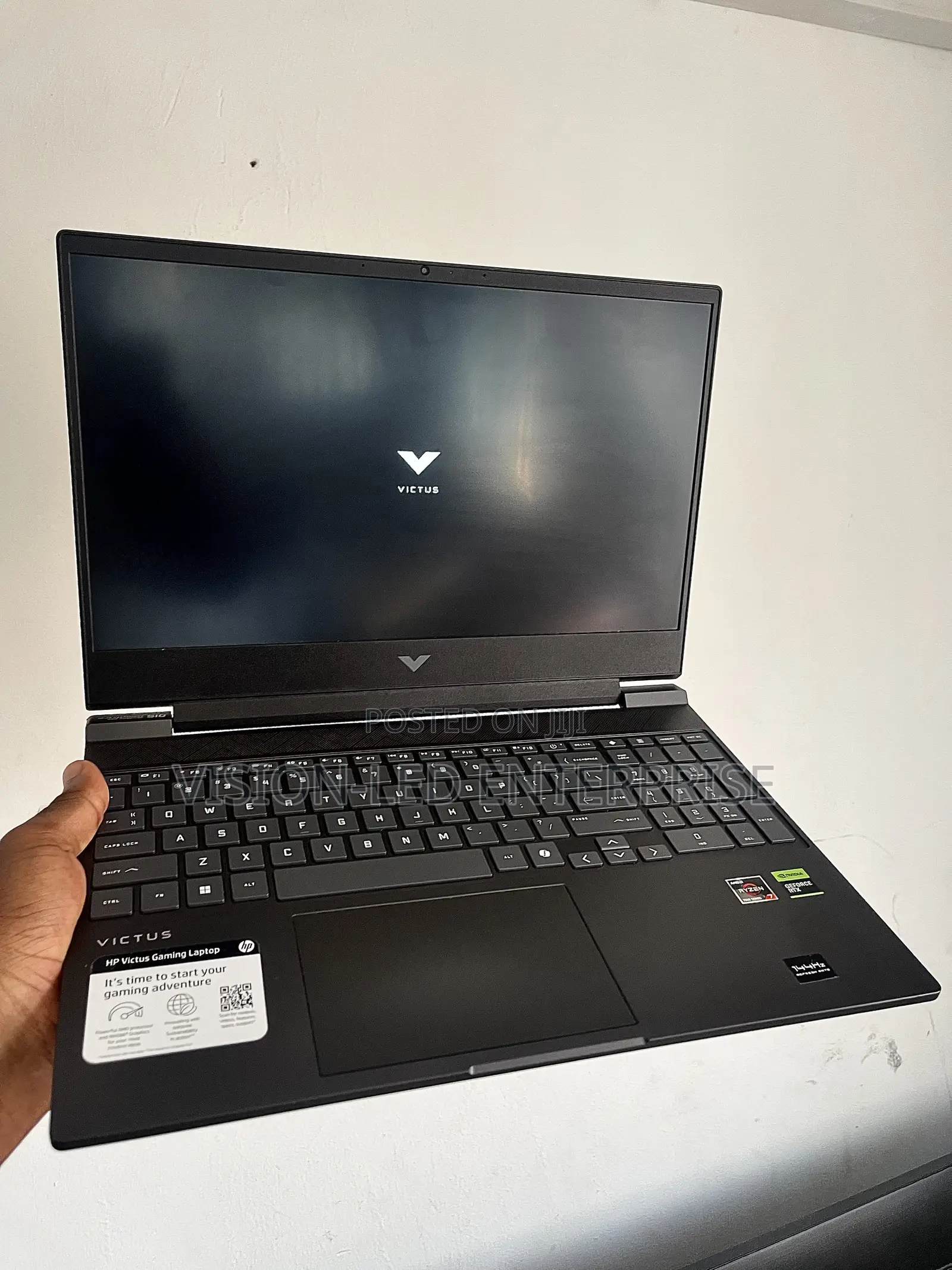 New Laptop HP Victus 15 16GB AMD Ryzen 7 SSD 512GB