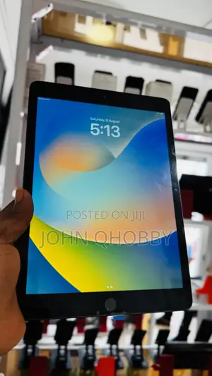 Apple iPad 10.2 (2019) 128 GB Black