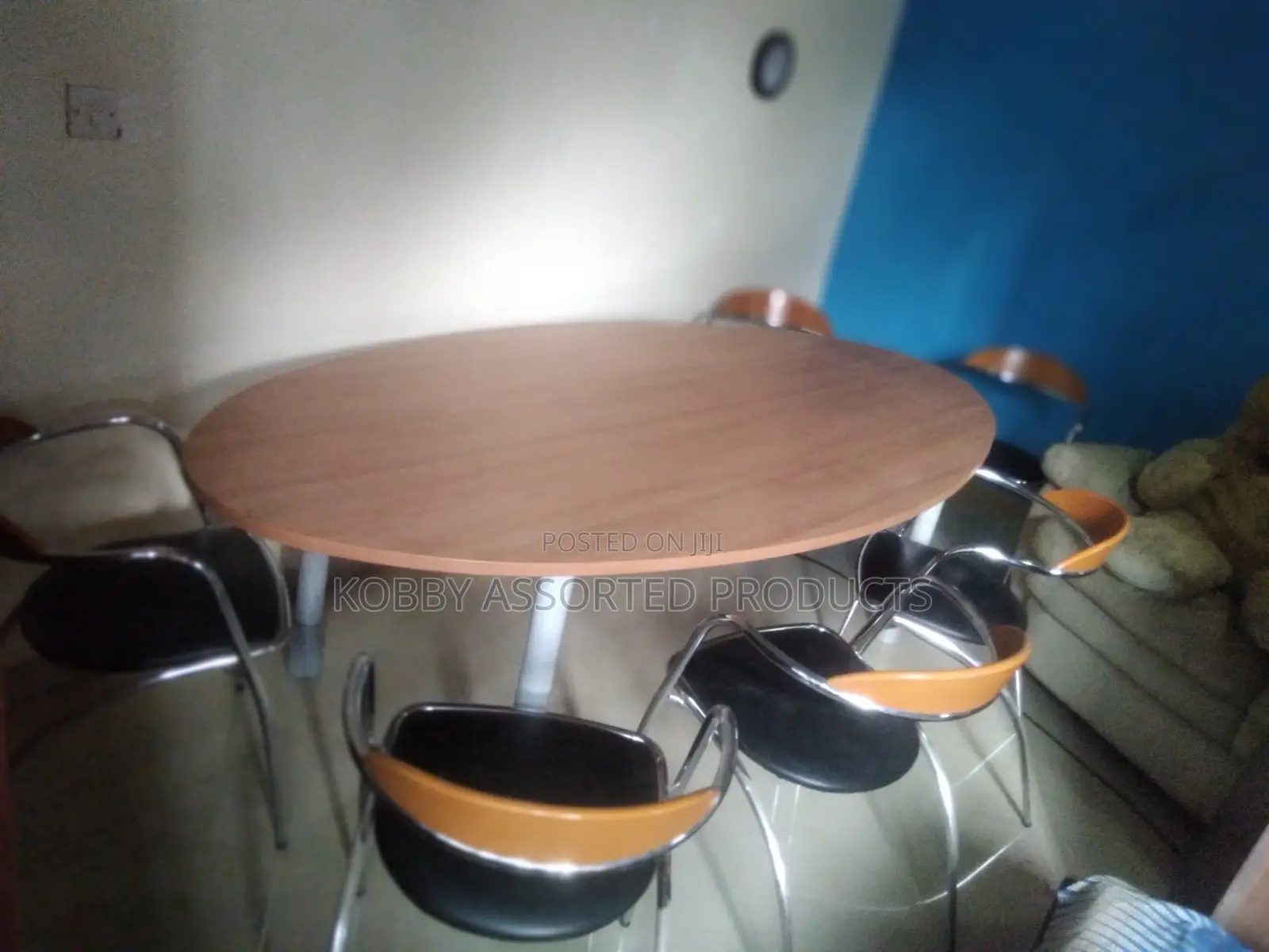 Index Oval Dining and Conference Table