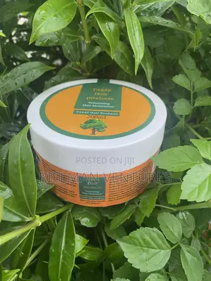 T444z Volumizing Hair Moisturizer
